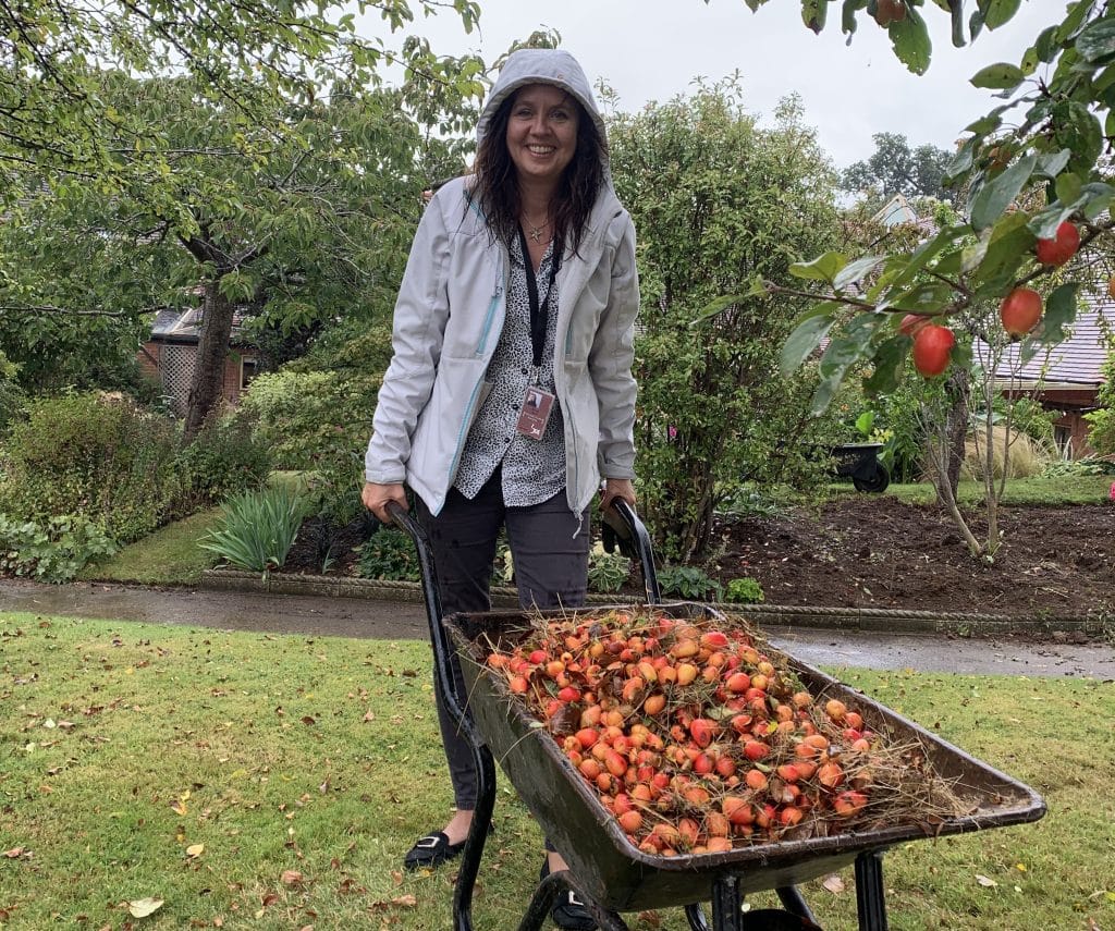 Garden volunteers JDE