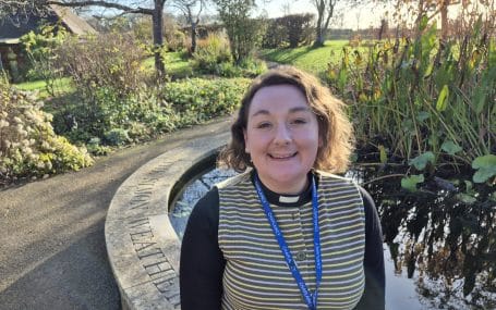 Alice, Chaplain
