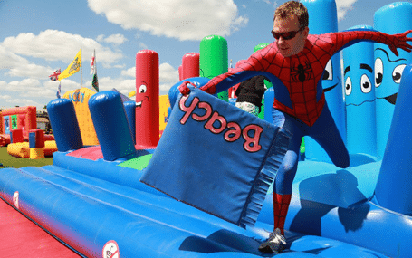 It’s a Knockout @ Bloxham Steam & Country Fair